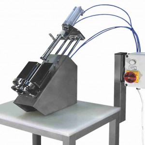 Автоматическое устройство для выдавливания кости из голени и бедра курицы